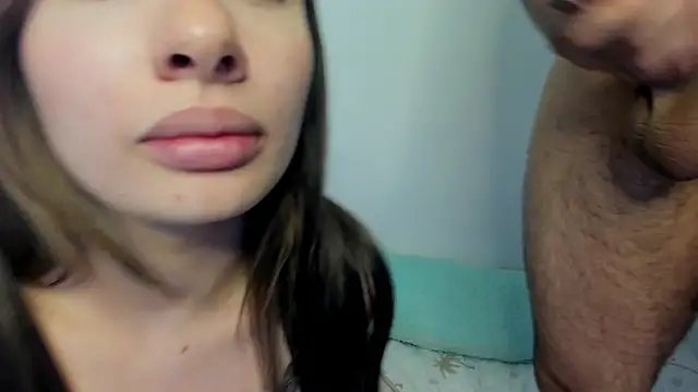 0ne_0f_0ne's Live XXX Chat
