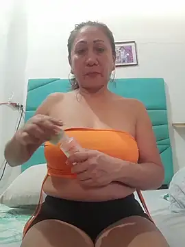 LizaMintelli 网络视讯表演