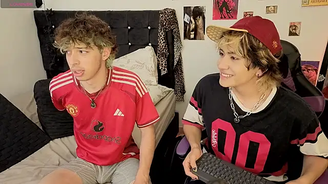 Show modela Nio-noah na web-kameri