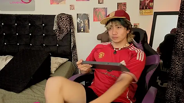 Nio-noah Webcam show