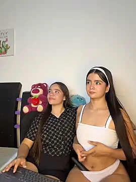 Zow_ webcam show