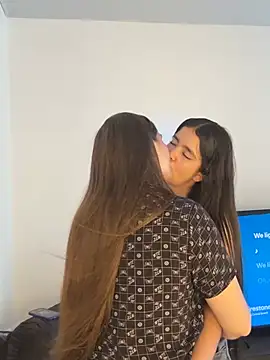 הופעת וובקאם של Zow_