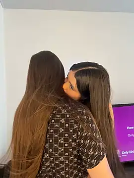 Zow_n Webbikameraesitys
