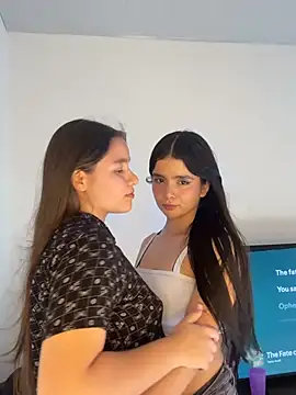 عرض كام Zow_