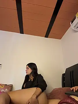 Zow_: διαδικτυακό σόου στην κάμερα