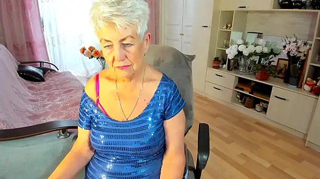 HotandMature webcam show