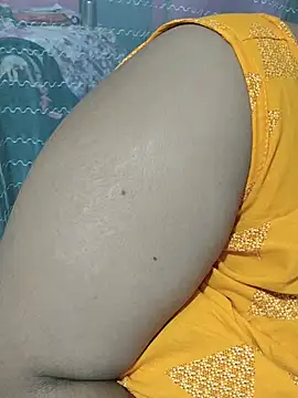 hotbhabhi011's Webcam Show