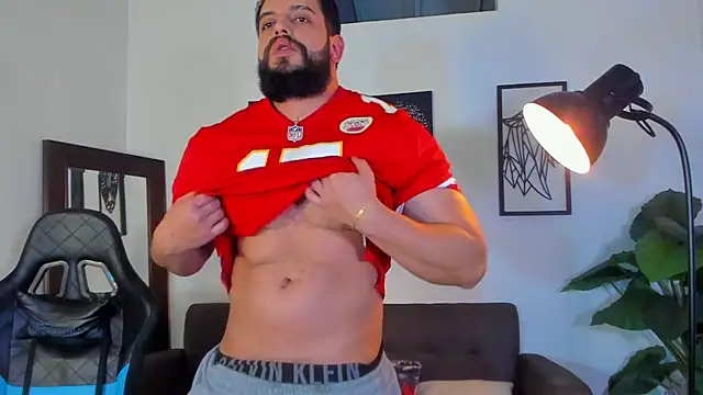 Justin_kingX7 Show in webcam