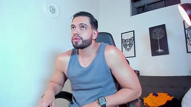 Вебкам-шоу Justin_kingX7