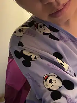 Chat +18 de soonilove_ ao vivo
