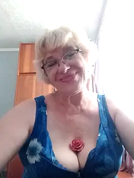 52MiaLove02: вебкам-шоу