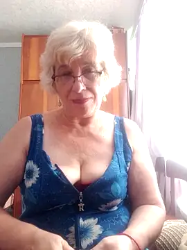 52MiaLove02's Webcam Show