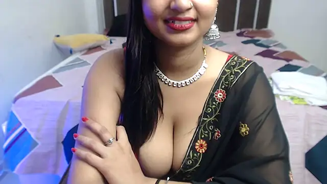 _miss_queen Adlı Modelin Canlı XXX Sohbeti