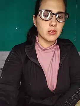 kariciasecreta Шоу с уебкамера