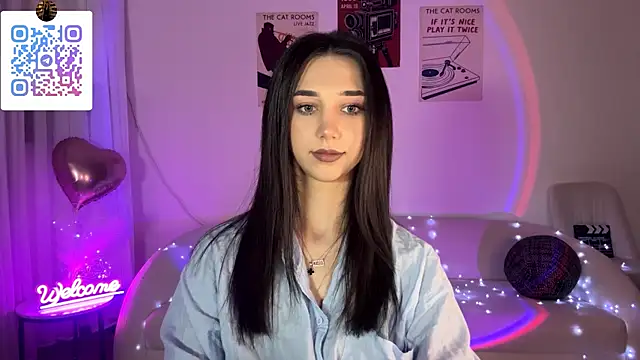 Phòng Chat Trực Tiếp LinaMour