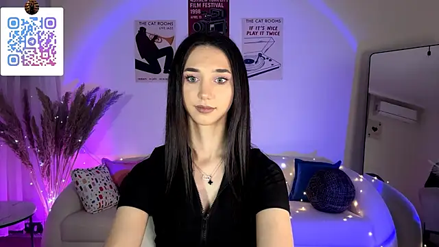 عرض كام LinaMour