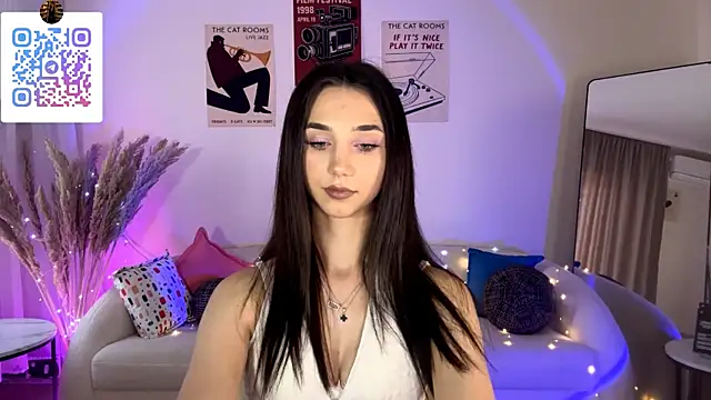 LinaMour Adlı Modelin Web Kamerası Şovu
