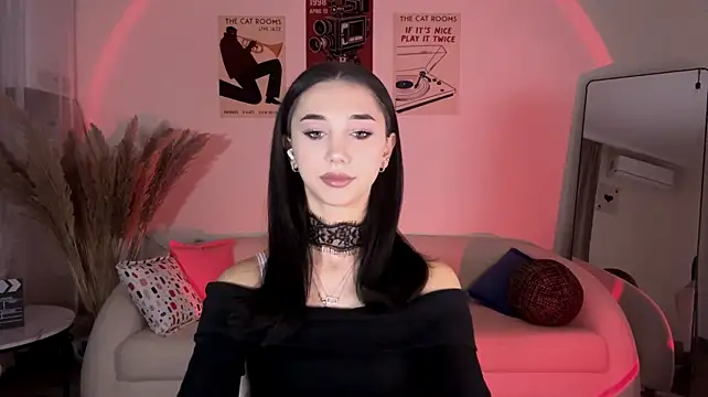LinaMour – webcam-show