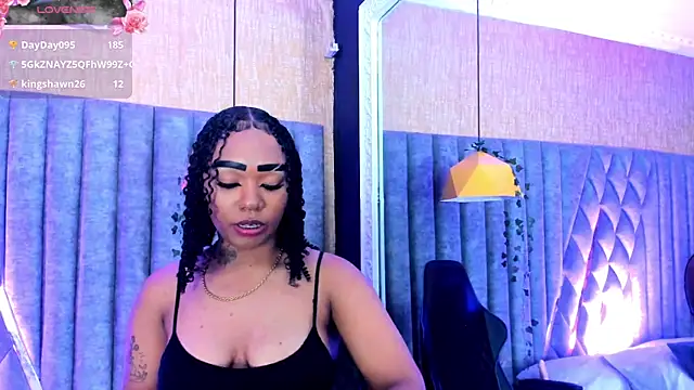 SkylerBloomm's Live XXX Chat