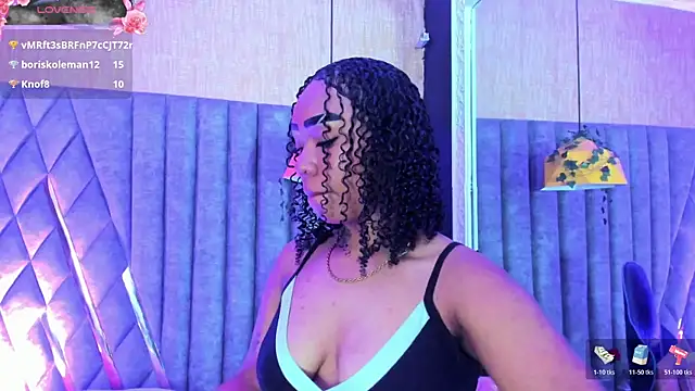 SkylerBloomm – Naživo XXX chat