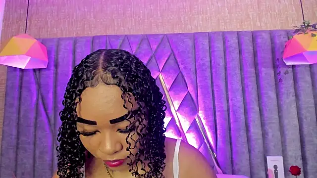 Chat XXX ao vivo de SkylerBloomm