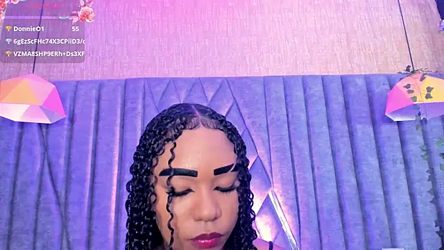 SkylerBloomm's Live XXX Chat