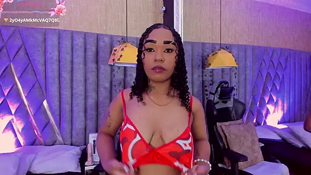 Chat +18 de SkylerBloomm ao vivo
