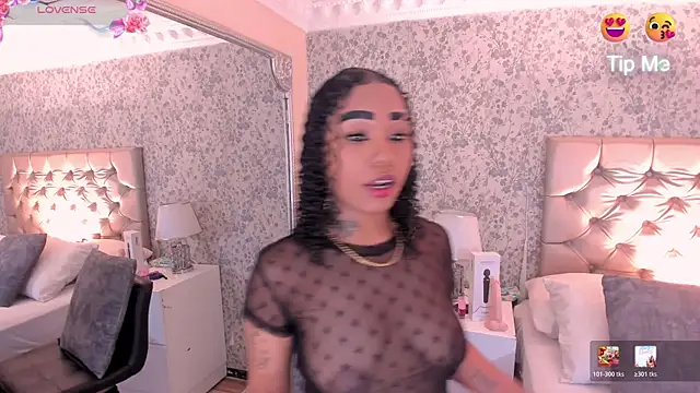 XXX chat uživo modela SkylerBloomm