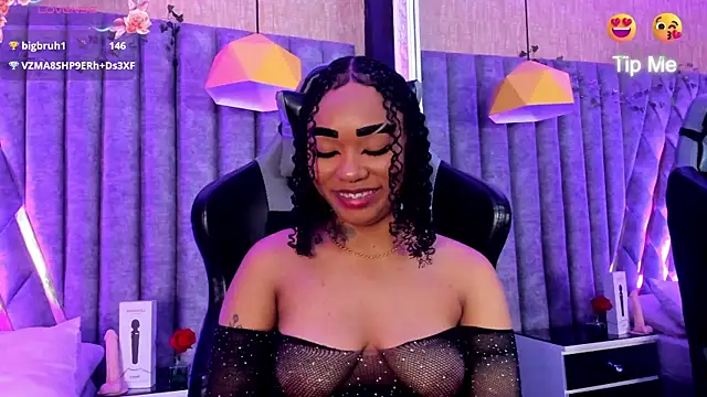 SkylerBloomm's Live XXX Chat