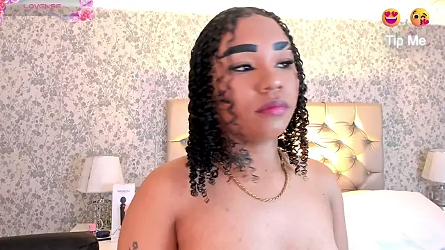 SkylerBloomm 라이브 XXX 채팅