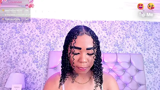 Chatroom XXX en direct de SkylerBloomm