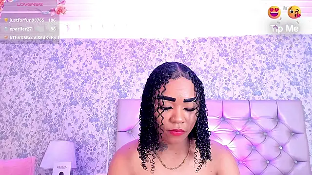 SkylerBloomm's Live XXX Chat