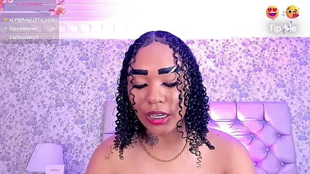 SkylerBloomm 라이브 XXX 채팅