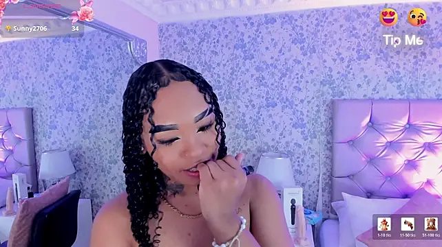 SkylerBloomm Chat XXX in diretta