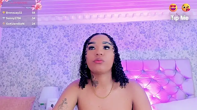 SkylerBloomm's Live XXX Chat