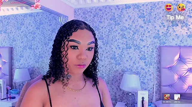 SkylerBloomm Chat XXX in diretta