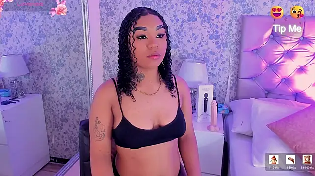 SkylerBloomm Chat XXX in diretta