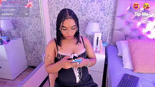 SkylerBloomm – Live XXX-chat