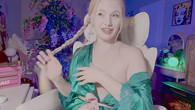 Talulaa's Webcam Show