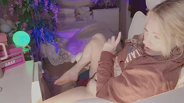 Talulaa Pertunjukan Webcam