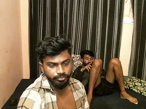 Pertunjukan Kamera Web indianbighard21