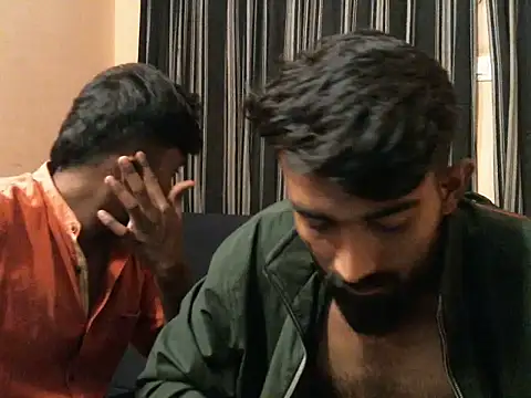 Show de indianbighard21 na webcam