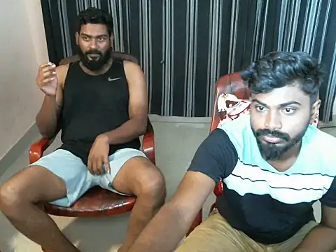indianbighard21: вебкам-шоу
