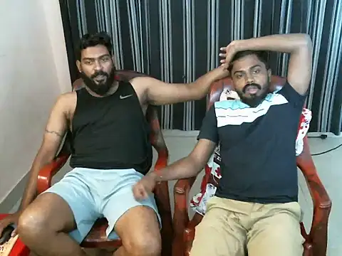 indianbighard21 Webcam-Show