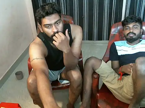 Show de indianbighard21 na webcam