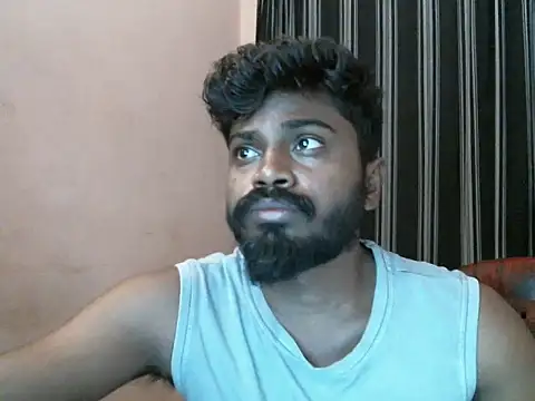 indianbighard21 Show Webcam