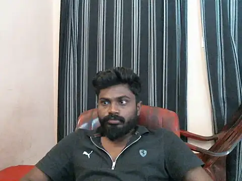 הופעת וובקאם של indianbighard21