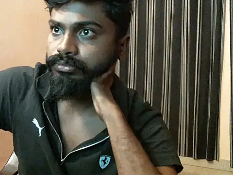 הופעת וובקאם של indianbighard21