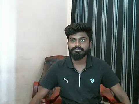 indianbighard21 Show in webcam