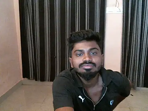 indianbighard21 Show Webcam